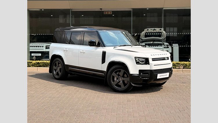 2024 Approved Land Rover Defender 110 Fuji White 2024 Land Rover Defender 110 D300 X-Dynamic HSE in Fuji White, backed by a factory warranty up to 100 000 km and full franchise service history for peace of mind. 2024 Land Rover Defender D300 X-Dynamic HSE 