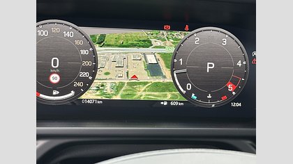 Defender 110 8