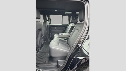 Defender 110 7