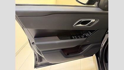 Range Rover Velar 9