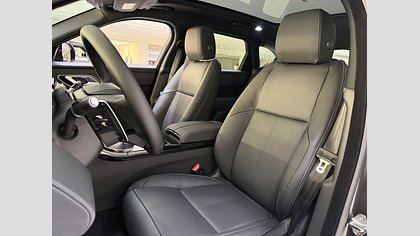 Range Rover Velar 8