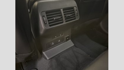 Range Rover Velar 21