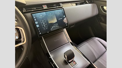 Range Rover Velar 12