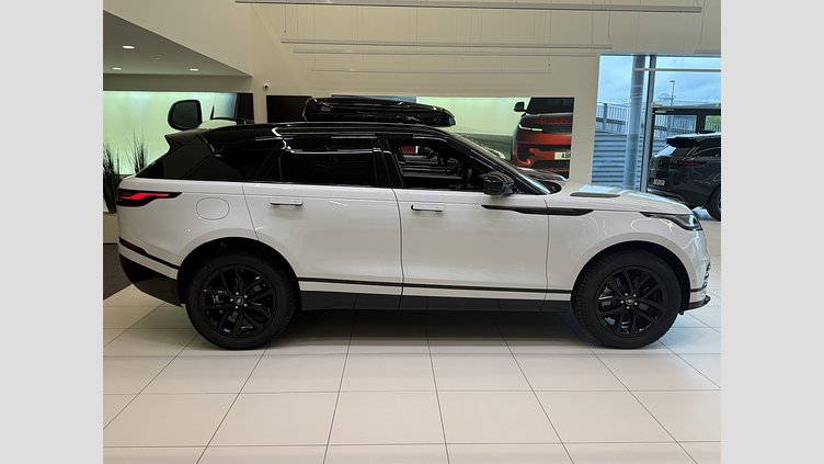 2025 Begagnad Land Rover Range Rover Velar Fuji White (vit färg) P400e Bensin Plug-in Elhybrid Kort hjulbas (SWB) Dynamic SE