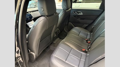 Range Rover Velar 16
