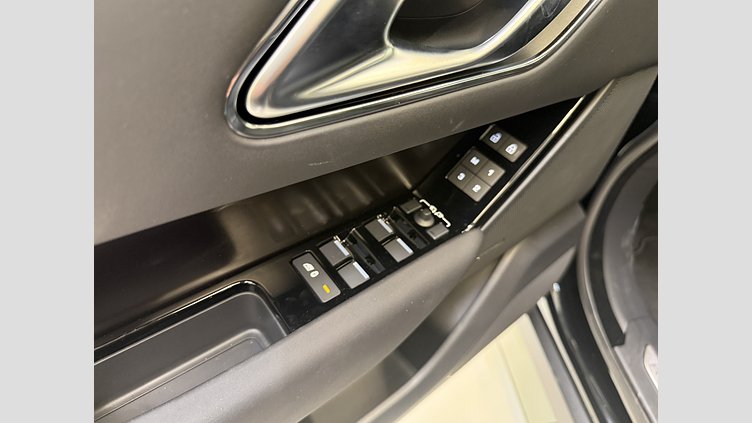 2025 Ny Land Rover Range Rover Velar Santorini Black (svart färg) P400e Bensin Plug-in Elhybrid Kort hjulbas (SWB) Dynamic SE