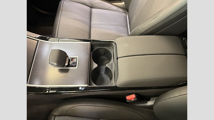 2025 Ny Land Rover Range Rover Velar Santorini Black (svart färg) P400e Bensin Plug-in Elhybrid Kort hjulbas (SWB) Dynamic SE