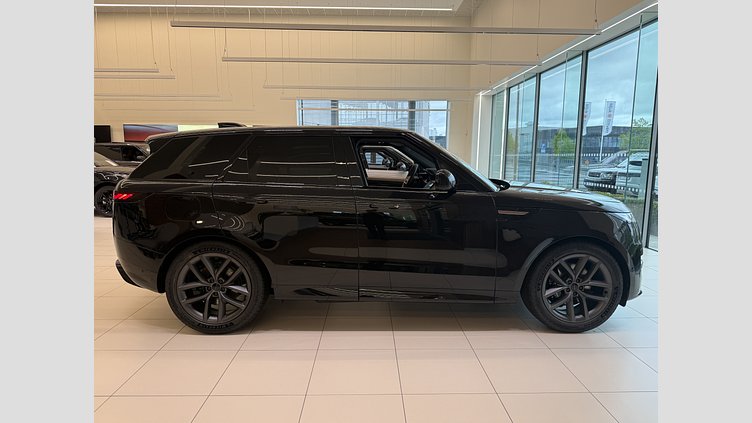 2025 Ny Land Rover Range Rover Sport Santorini Black P460e Bensin Plug-in Hybrid Kort hjulbas (SWB) Dynamic SE