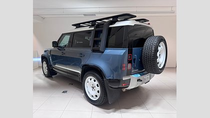 Defender 110 2