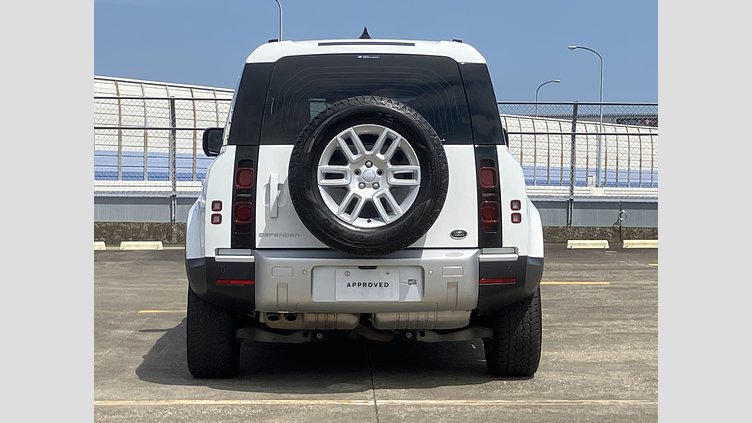 2023 認定中古車 Land Rover Defender 110 フジホワイト D300 AWD（AT） S