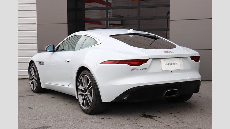 2021 認定中古車 Jaguar F-Type ユーロンホワイト P300 オートマチック 後輪駆動 F-TYPEクーペ