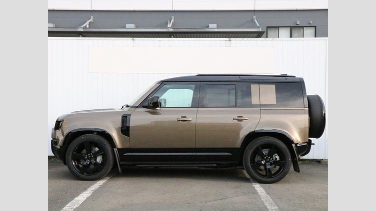 2025 認定中古車 Land Rover Defender 110 ゴンドワナストーン D350 ディーゼルマイルドハイブリッド X-Dynamic HSE