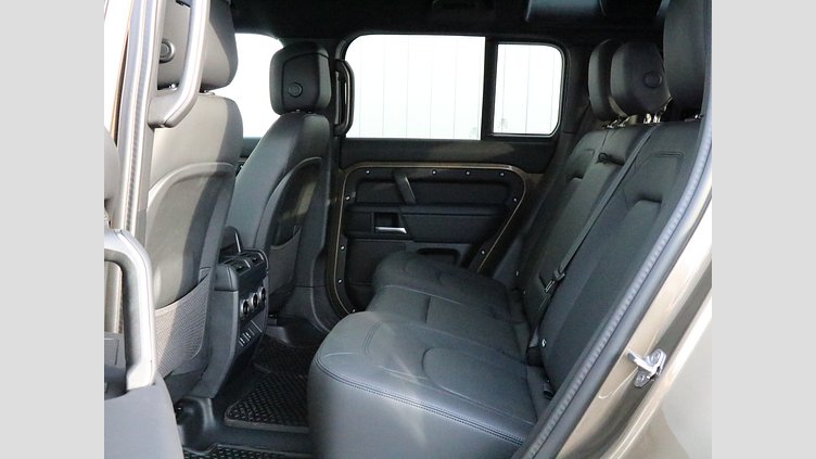 2025 認定中古車 Land Rover Defender 110 ゴンドワナストーン D350 ディーゼルマイルドハイブリッド X-Dynamic HSE