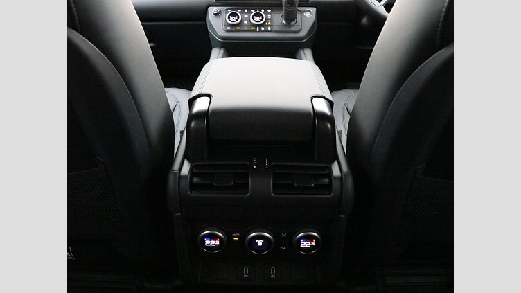 2025 認定中古車 Land Rover Defender 110 ゴンドワナストーン D350 ディーゼルマイルドハイブリッド X-Dynamic HSE