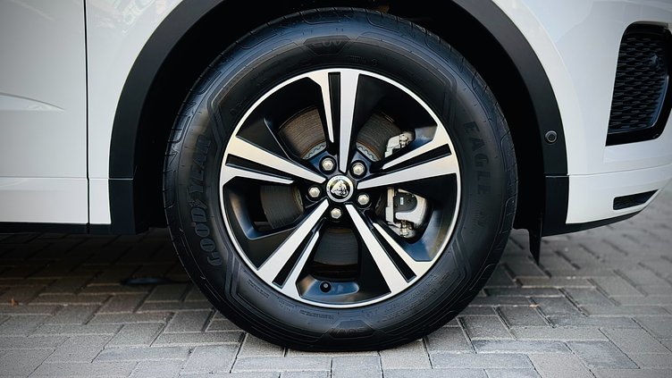 2023 認證中古車 Jaguar E-Pace (1AA) Fuji White 富士山白 P250 R-DYNAMIC S