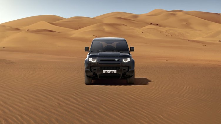 2024 認定中古車 Land Rover Defender 110 サントリーニブラック P525 AWD (AT) V8