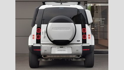 Defender 90 6