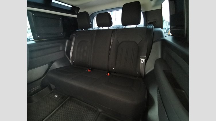 2021 認定中古車 Land Rover Defender 90 フジホワイト P300 AWD（AT） ベース