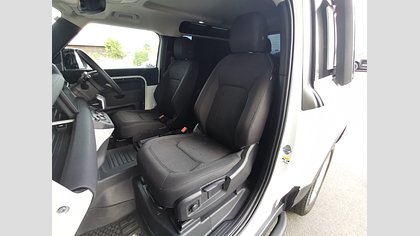 Defender 90 2