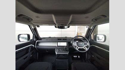 Defender 90 3
