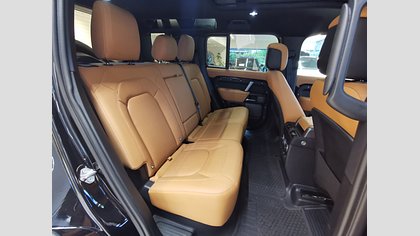 Defender 110 4