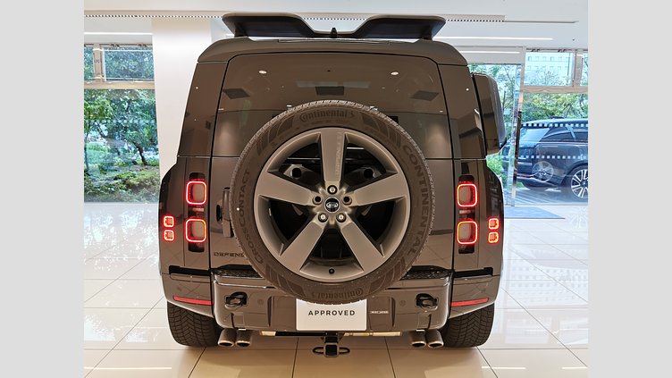 2024 認定中古車 Land Rover Defender 110 サントリーニブラック P525 AWD (AT) V8
