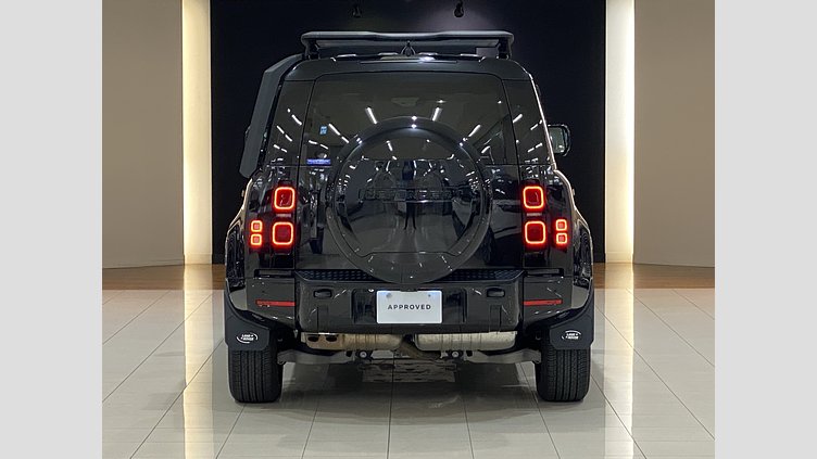 2023 認定中古車 Land Rover Defender 110 サントリーニブラック D300 AWD（AT） X-DYNAMIC HSE