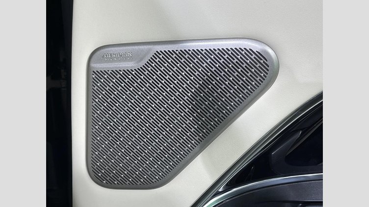 2024 認定中古車 Land Rover Range Rover サントリーニブラック D300 AWD MHEV（AT） スタンダードホイールベース Autobiography