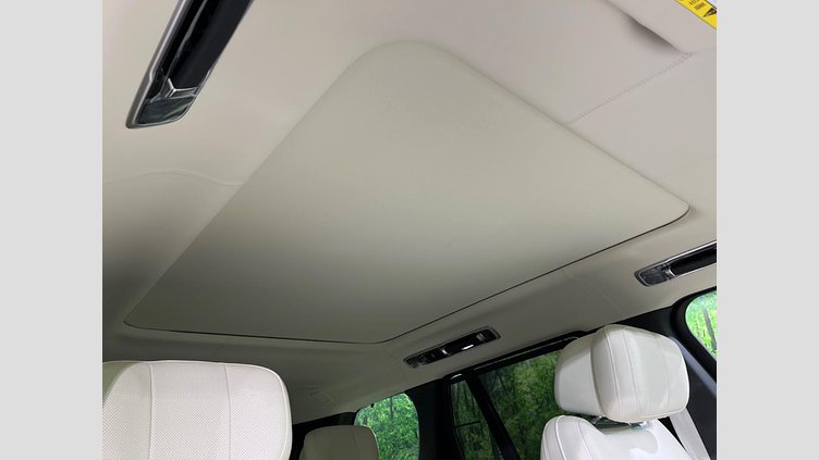 2024 認定中古車 Land Rover Range Rover サントリーニブラック D300 AWD MHEV（AT） スタンダードホイールベース Autobiography