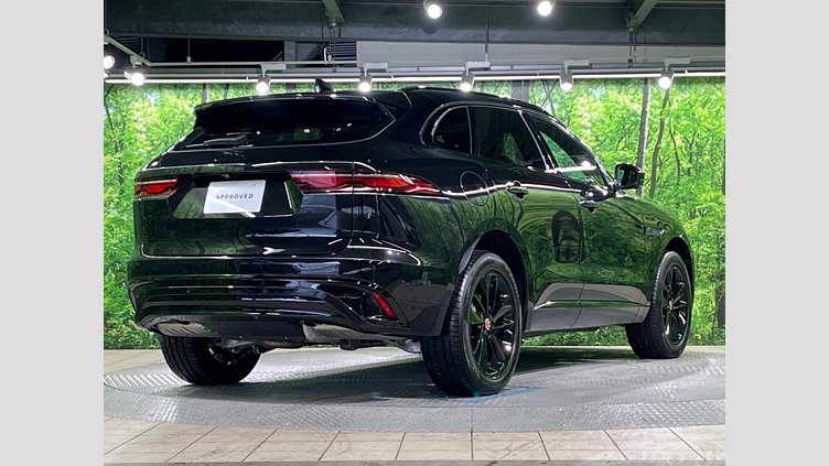 2022 認定中古車 Jaguar F-Pace サントリーニブラック P250 AWD（オートマチック） R-DYNAMIC BLACK