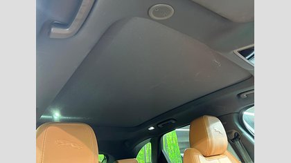 F-Pace 65