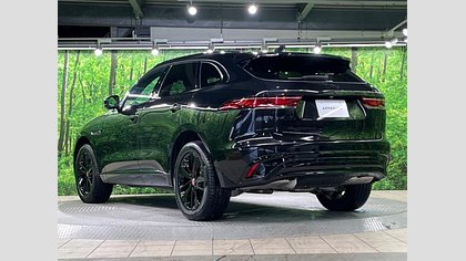 F-Pace 24