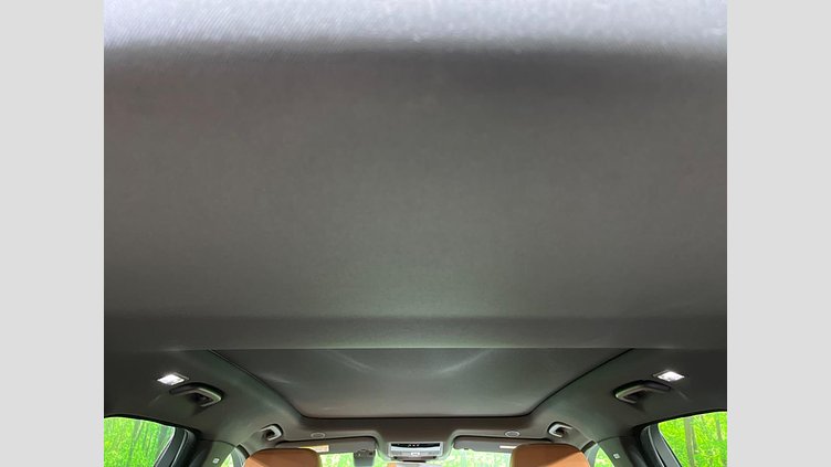2022 認定中古車 Jaguar F-Pace サントリーニブラック P250 AWD（オートマチック） R-DYNAMIC BLACK