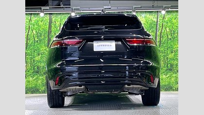 F-Pace 7