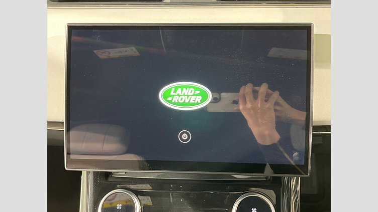 2023 認定中古車 Land Rover Range Rover Sport サントリーニブラック 3.0リッター6気筒300PSターボチャージドディーゼルMHEV（オートマチック） DYNAMIC SE