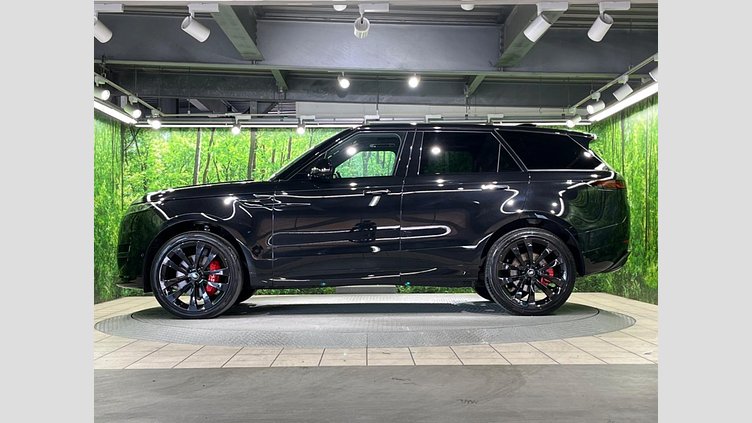2023 認定中古車 Land Rover Range Rover Sport サントリーニブラック 3.0リッター6気筒300PSターボチャージドディーゼルMHEV（オートマチック） DYNAMIC SE
