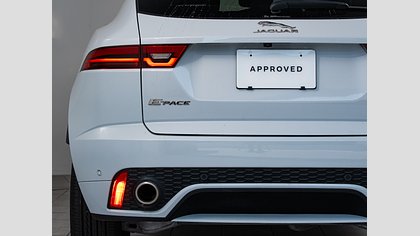 E-Pace 9