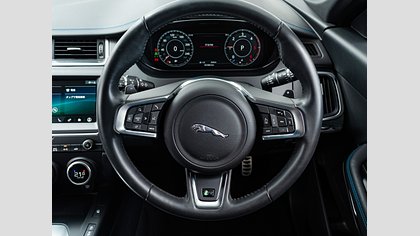 E-Pace 18