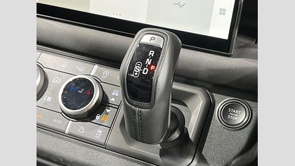 Defender 110 37