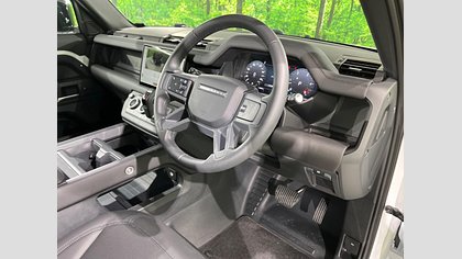 Defender 110 32