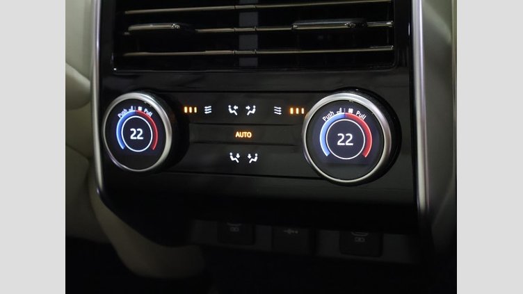 2024 認定中古車 Land Rover Range Rover シャラントグレイ P530 AWD（AT） スタンダードホイールベース HSE