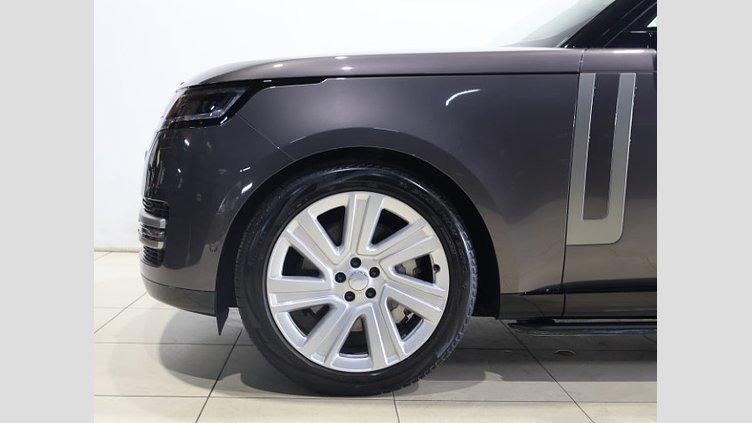 2024 認定中古車 Land Rover Range Rover シャラントグレイ P530 AWD（AT） スタンダードホイールベース HSE
