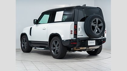 Defender 90 1