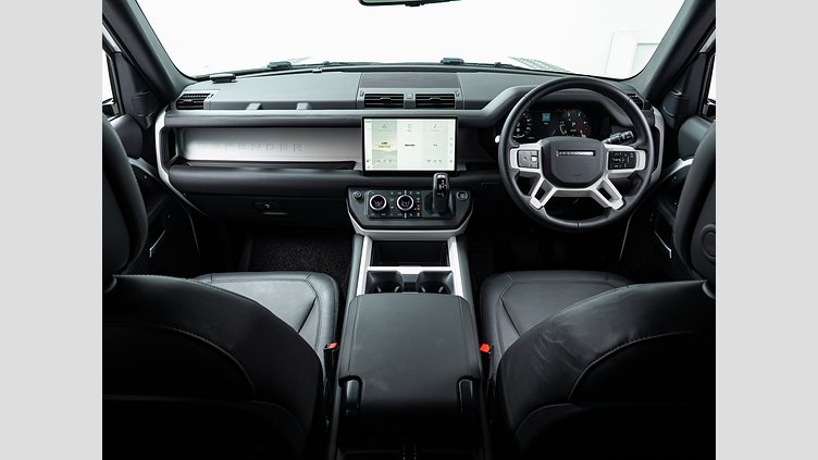 2025 認定中古車 Land Rover Defender 90 フジホワイト D350 ディーゼルマイルドハイブリッド X-Dynamic HSE D350 エアサスペンション装着車
