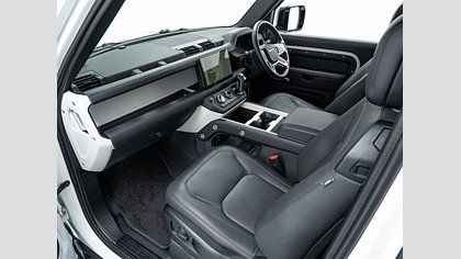Defender 90 2