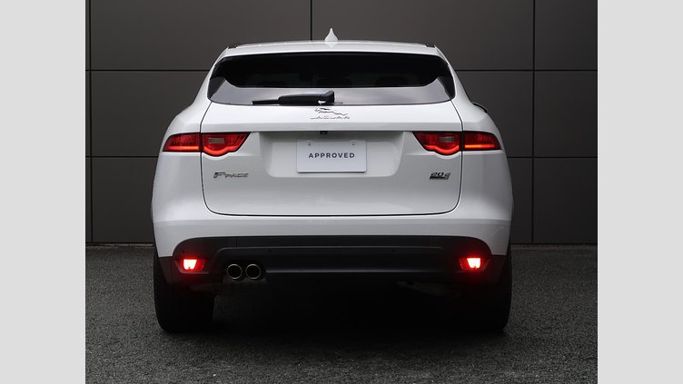 2017 認定中古車 Jaguar F-Pace Fuji White 180PS プレステージ