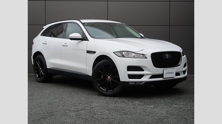 2017 認定中古車 Jaguar F-Pace Fuji White 180PS プレステージ