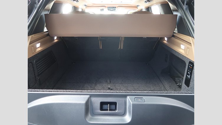 2024 認定中古車 Land Rover Range Rover カルパチアングレイ D300 AWD MHEV（AT） スタンダードホイールベース Autobiography