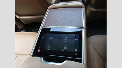 Range Rover 47