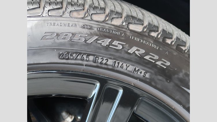 2024 認定中古車 Land Rover Range Rover カルパチアングレイ D300 AWD MHEV（AT） スタンダードホイールベース Autobiography